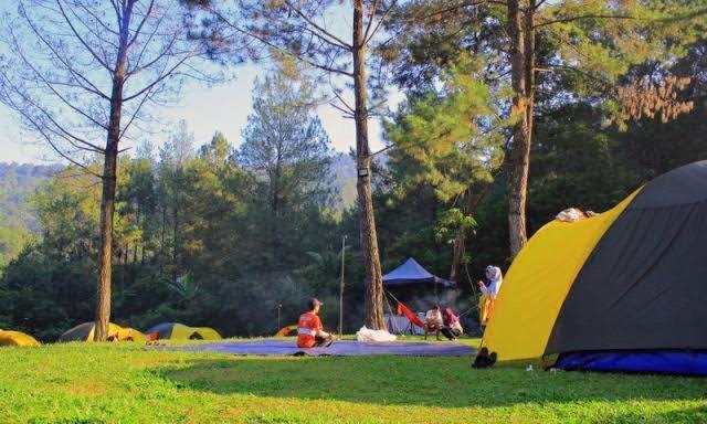 Tapian Camping Ground Bukittinggi Εξωτερικό φωτογραφία